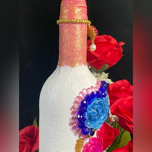 Hand Painted-Decoupaged Sugar Skull-Dia De Los Muertos-Day of the Dead Bottle - Picture 6 of 13